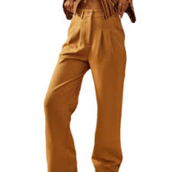 Urban Outfitters Wide Leg Pleated Pants - Picture 1 of 9